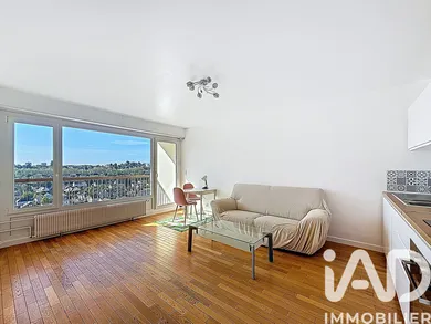 Apartment in Antony (92160)