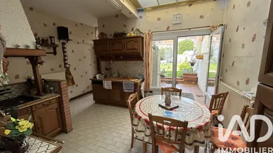 Townhouse in Lambersart (59130)