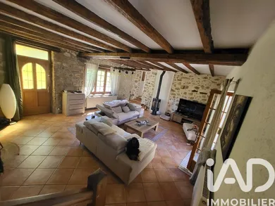 House in La Brosse-Montceaux (77940)