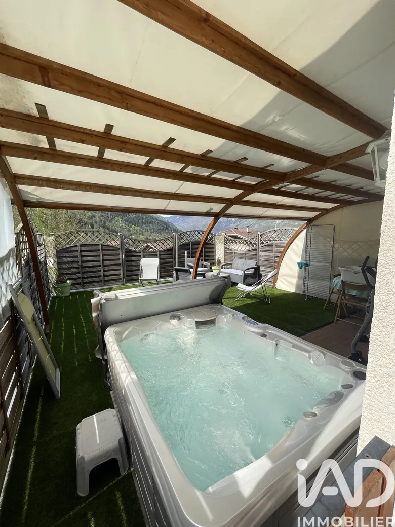 Maison 6 pièces 148 m² · à La Plagne Tarentaise · 148 m² · 670 000 €