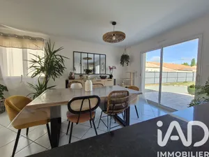 Maison traditionnelle à Bellevigny (85170)