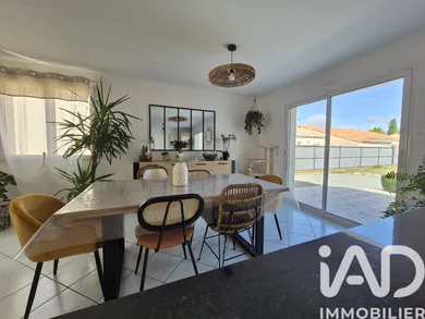 Maison traditionnelle à Bellevigny (85170)