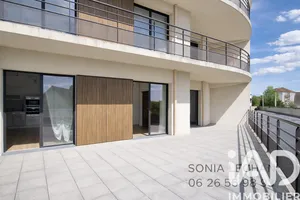 Apartment in Dammartin-en-Goële (77230)