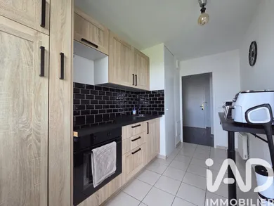 Appartement à Dammarie-lès-Lys (77190)
