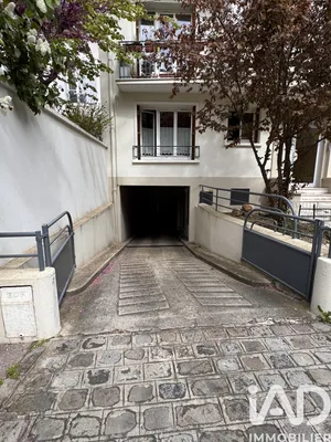 Parking in Asnières-sur-Seine (92600)