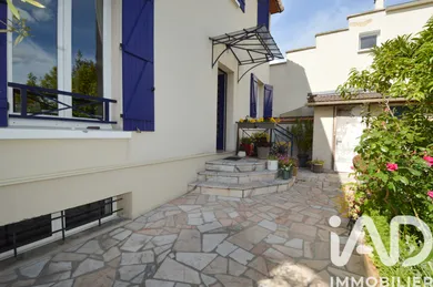 Detached house in Saint-Maur-des-Fossés (94100)