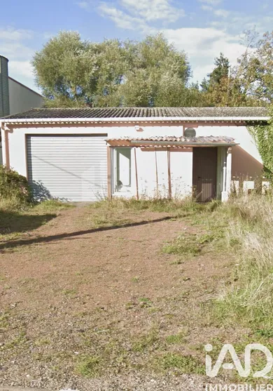 Building in Dieuze (57260)