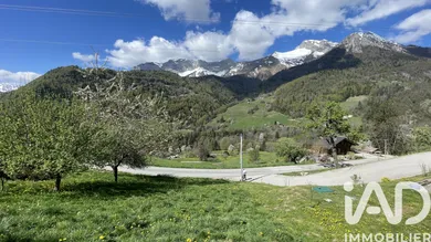 Terrain à Serraval (74230)