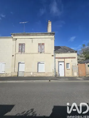 House in Varrains (49400)