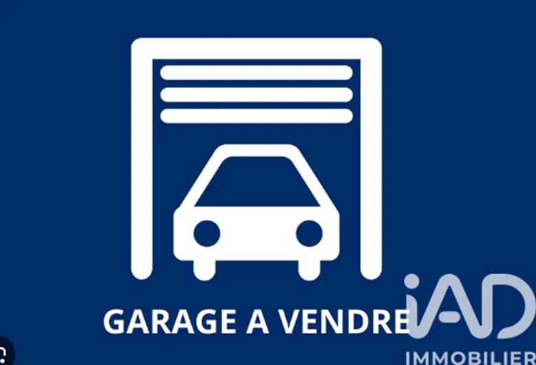 Parking 365 m² · à Charleville-Mézières · 365 m² · 55 000 €