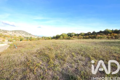 Building plot in Manosque (04100)
