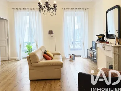 Apartment in Toulon (83000)