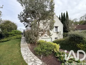 House in Varennes-Jarcy (91480)