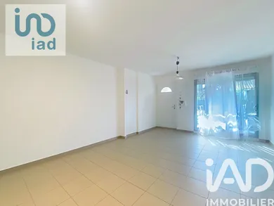 Apartment in Avignon (84140)