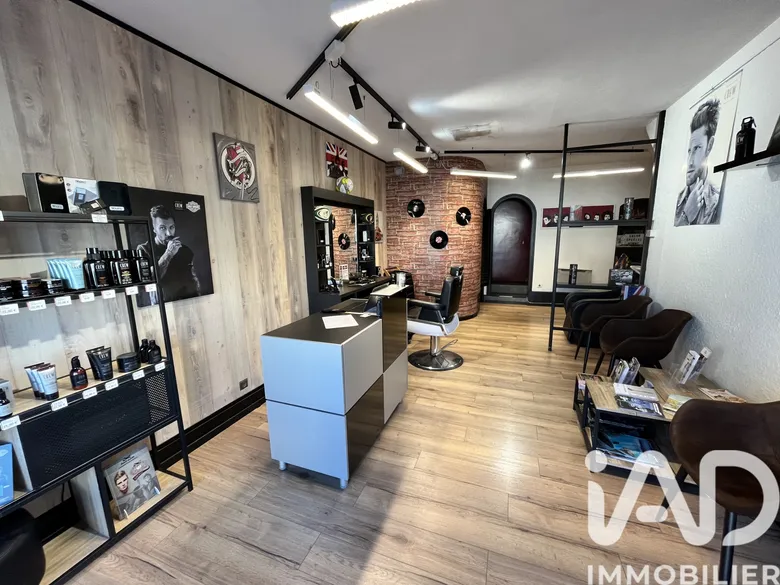 Local commercial 40 m² · à Livron-sur-Drôme · 40 m² · 21 999 €