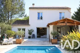 Maison de campagne à Uzès (30700)
