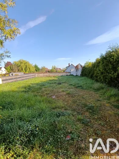 Terrain à bâtir à Chichery (89400)
