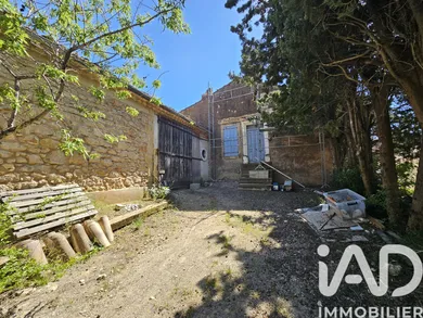 Maison de village à Creissan (34370)
