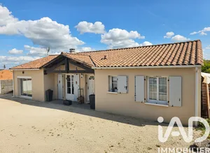 House in Marsac (16570)