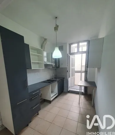 Apartment in Marseille (13001)