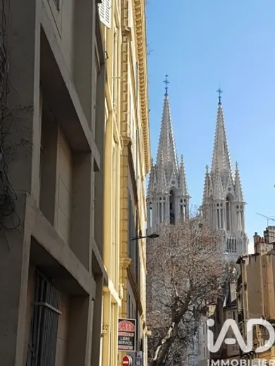 Apartment in Marseille (13001)