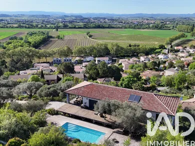 Maison d'architecte à Castelnau-de-Guers (34120)