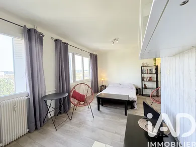 Apartment in Toulon (83000)
