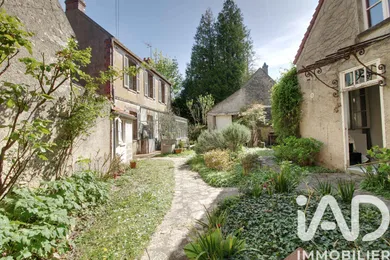 House in Champigny (89340)