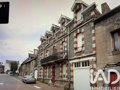 Building in Dol-de-Bretagne (35120)