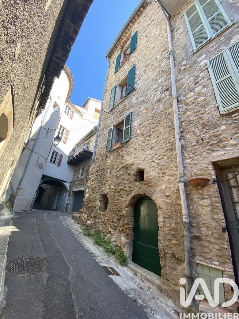 Maison 4 pièces 105 m² · à Cagnes-sur-Mer · 105 m² · 448 000 €