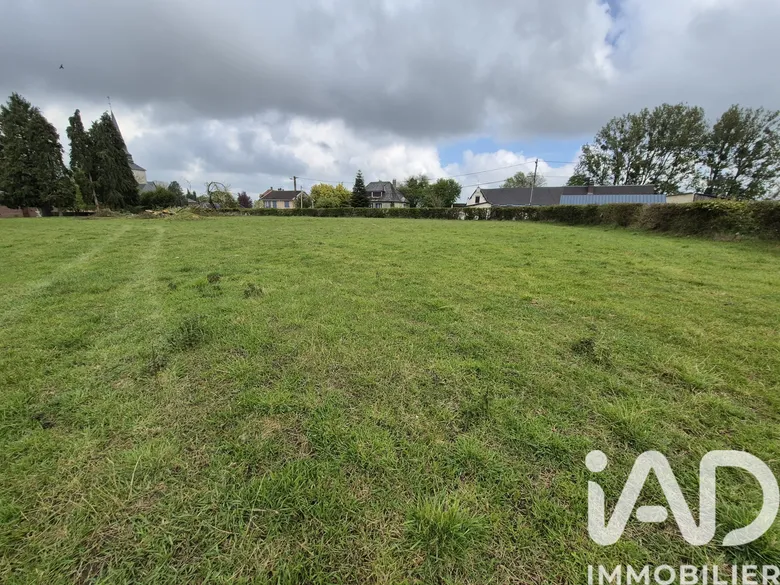 Terrain à bâtir à Saint-Léger-aux-Bois (76340) · 67 000 €