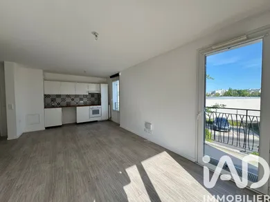 Apartment in Corbeil-Essonnes (91100)