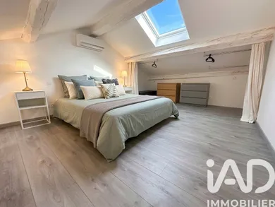 Apartment in Hyères (83400)