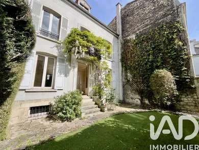 Demeure à Saint-Mandé (94160)