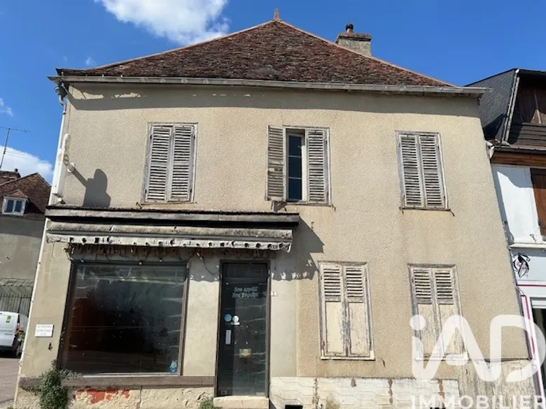 Maison 5 pièces 110 m² · à Ervy-le-Châtel · 110 m² · 35 000 €