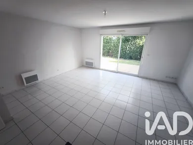 Maison traditionnelle à Chauray (79180)