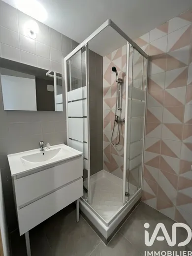 Apartment in Vannes (56000)