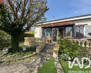 Maison traditionnelle à Sury-le-Comtal (42450)