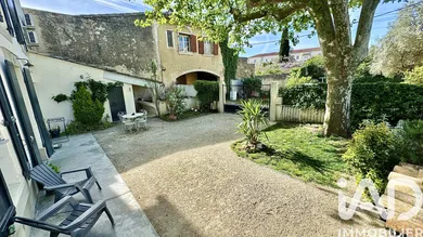 Maison de ville à Sainte-Cécile-les-Vignes (84290)