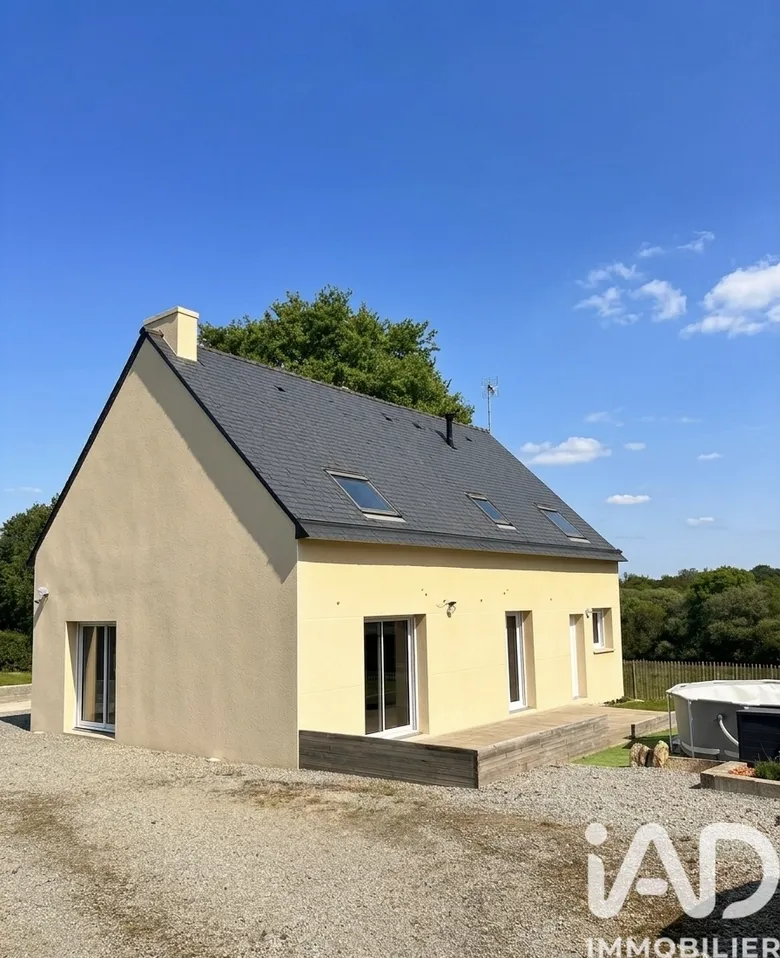 Maison 5 pièces 120 m² · à Pleuven · 120,2 m² · 299 500 €