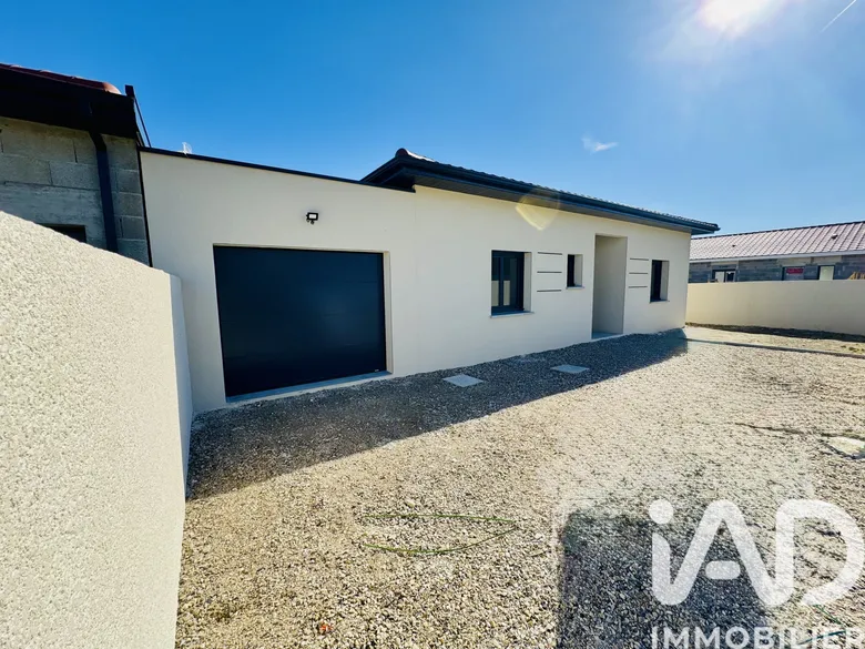 Maison 4 pièces 117 m² · à Pajay · 117 m² · 245 000 €