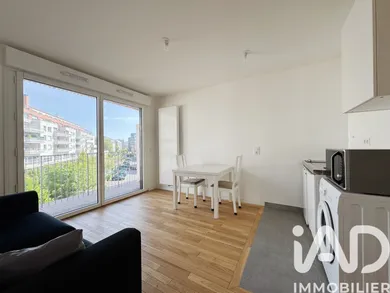 Appartement à Issy-les-Moulineaux (92130)