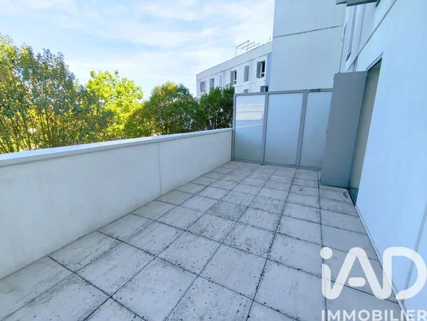 Vente appartement à Artigues près bx (33370) : appartement 3 pièces 60 m² — 2