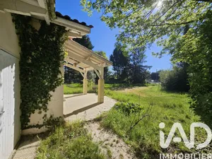 House in Pessac (33610)