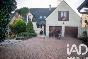 Maison traditionnelle à Liverdy-en-Brie (77220)