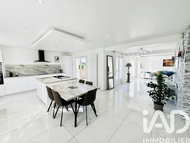 House in Champlan (91160)