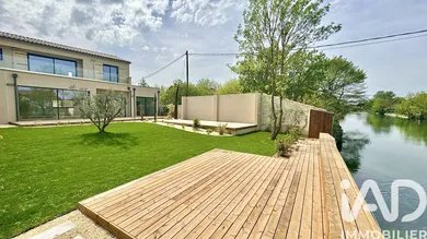 Maison d'architecte à L'Isle-sur-la-Sorgue (84800)