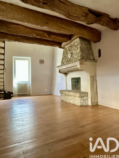 Maison de village à Saint-Marcel-lès-Sauzet (26740)