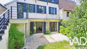 House in Meudon (92190)