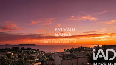 Duplex in Carqueiranne (83320)